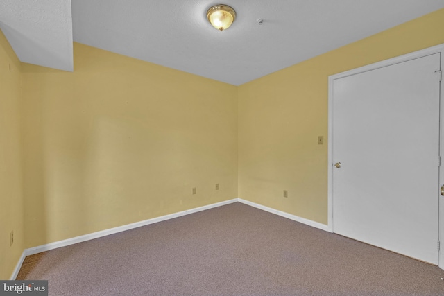 4078 Rose Bud Ct, Edinburg, VA 22824 - carpeted empty room featuring baseboards