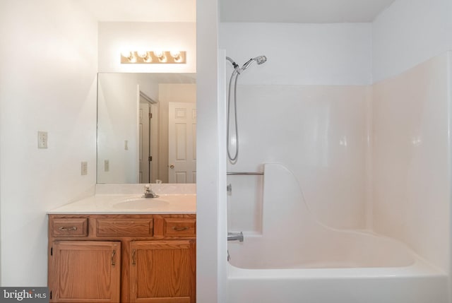 1813 Creek View Ct, New Cumberland, PA 17070 - full bath featuring  shower combination and vanity