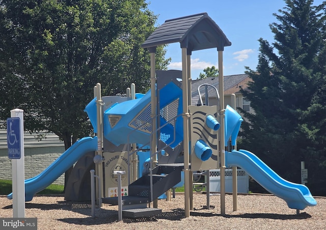 1248 Steed St, Ranson, WV 25438 - view of communal playground