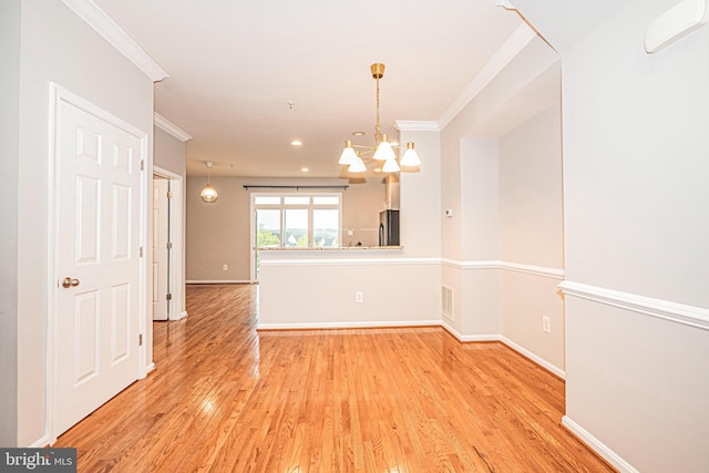 11919 Little Seneca Pkwy, Clarksburg, MD 20871 - unfurnished room with crown molding, light wood-type flooring, baseboards, a chandelier, and recessed lighting