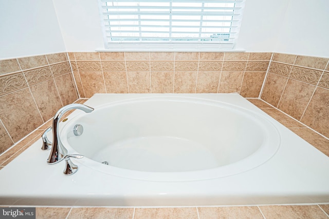 11919 Little Seneca Pkwy, Clarksburg, MD 20871 - full bath with a garden tub and plenty of natural light