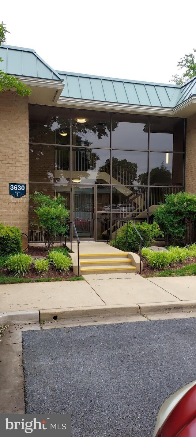 3630 Gleneagles Dr Unit 8-2C, Silver Spring, MD 20906 - view of building exterior
