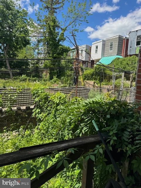 518 S 55th St, Philadelphia, PA 19143 - view of yard
