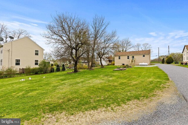 106 1st Ave, Lincoln University, PA 19352 - view of grassy yard featuring driveway