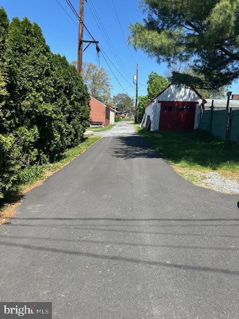 11 Edgewood Pl, Lewistown, PA 17044