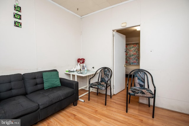 616 Chestnut Ave, Trenton, NJ 08611 - living area featuring light wood finished floors and crown molding