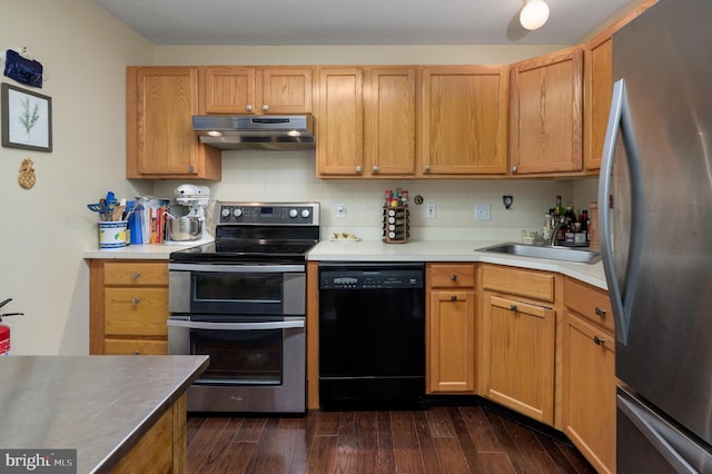 2006 Staghorn Dr, Mount Laurel, NJ 08054 - kitchen with stainless steel appliances, under cabinet range hood, decorative backsplash, and dark wood-style floors
