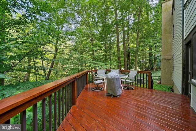 59 Carter Rd, Thornton, PA 19373 - wooden deck with outdoor dining space