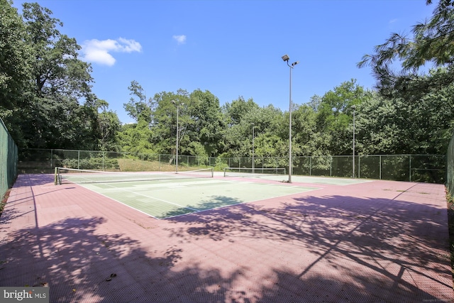 801 N Howard St Unit 305, Alexandria, VA 22304 - view of tennis court with community basketball court