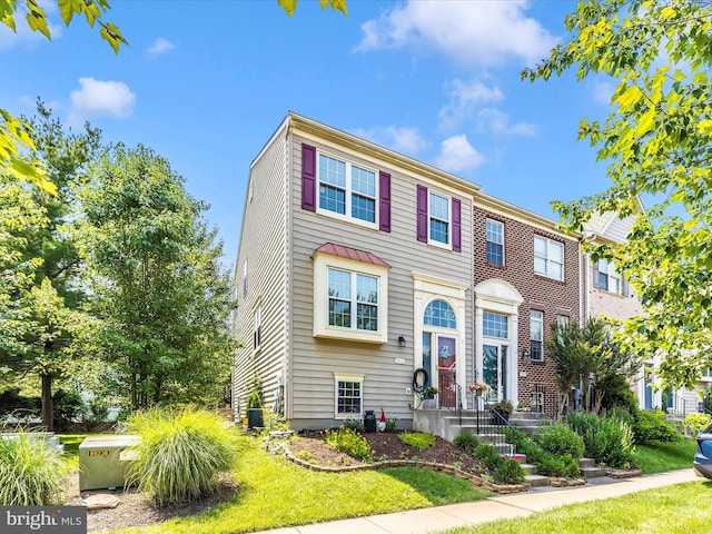 1501 Rambling Way, Frederick, MD 21701 - townhome / multi-family property with a front yard