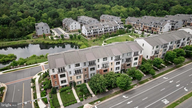 1318 Ribbon Limestone Ter SE, Leesburg, VA 20175 - bird's eye view of a large body of water and a heavily wooded area