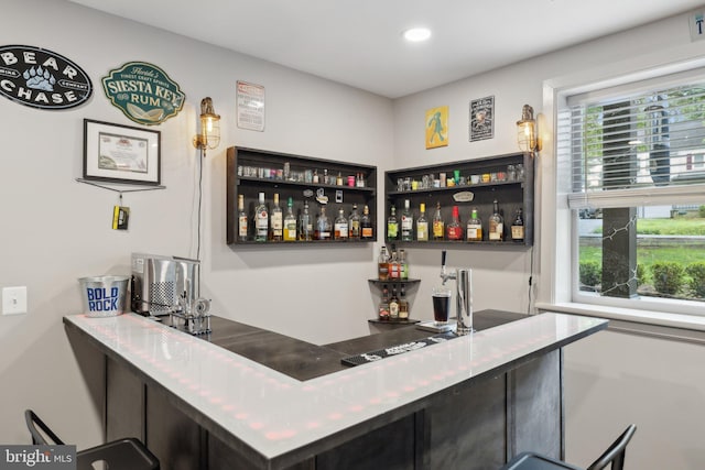 131 Oakwood Dr, Stafford, VA 22554 - indoor wet bar featuring healthy amount of natural light and recessed lighting