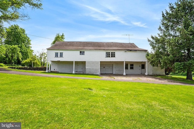 3577 Olde Bedminster Rd, Ottsville, PA 18942 - view of front of home featuring a front lawn and an attached garage