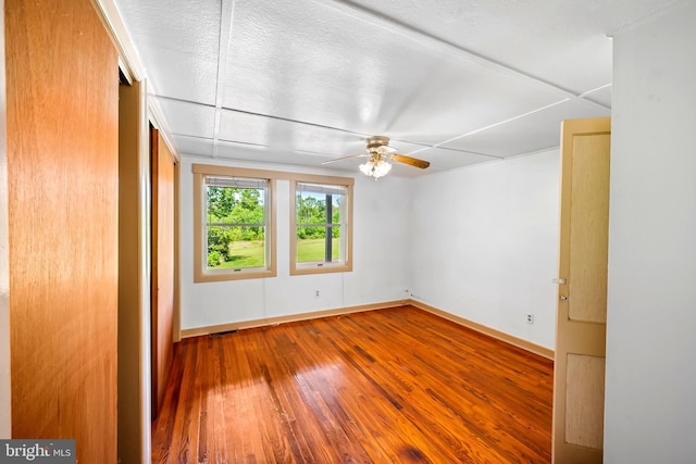 3577 Olde Bedminster Rd, Ottsville, PA 18942 - unfurnished room featuring hardwood / wood-style flooring, baseboards, and ceiling fan