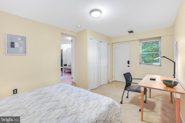 7906 Garland Ave, Takoma Park, MD 20912 - carpeted bedroom featuring a closet and an office area