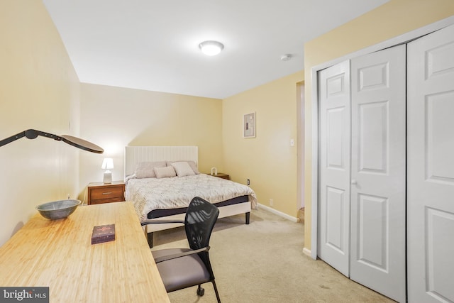 7906 Garland Ave, Takoma Park, MD 20912 - bedroom featuring light colored carpet, a closet, baseboards, and electric panel