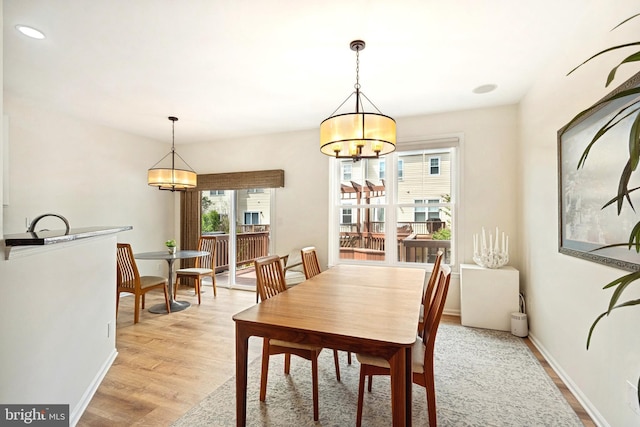 25366 Ashbury, Chantilly, VA 20152 - dining room featuring a chandelier, light wood-type flooring, baseboards, and recessed lighting