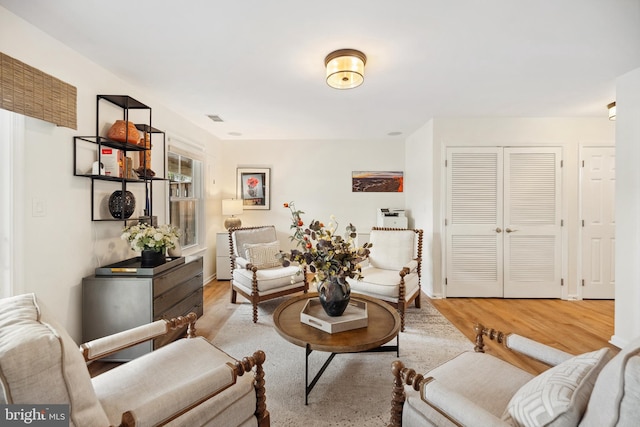 25366 Ashbury, Chantilly, VA 20152 - living room with wood finished floors