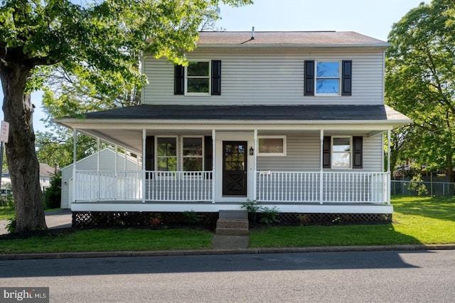 213 Redwood St, Harrisburg, PA 17109 - country-style home with covered porch and roof with shingles