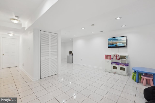9410 Carleigh Ct, Owings, MD 20736 - empty room with light tile patterned floors, recessed lighting, baseboards, and a smoke detector