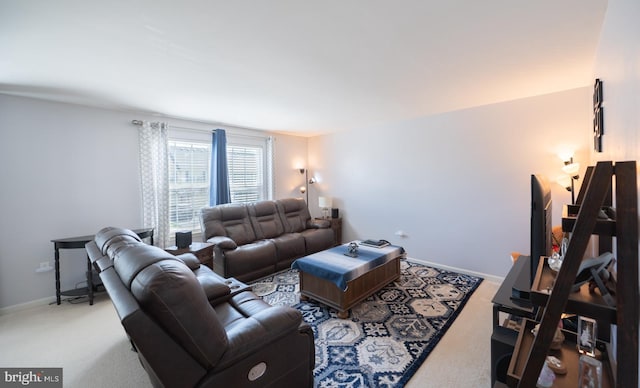 193 S Savanna Dr, Pottstown, PA 19465 - carpeted living room with baseboards