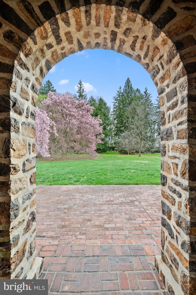 601 Maplewood Rd, Wayne, PA 19087 - view of patio