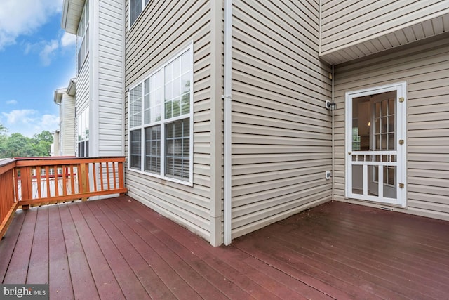 20524 Blue Heron Ter, Sterling, VA 20165 - view of wooden deck