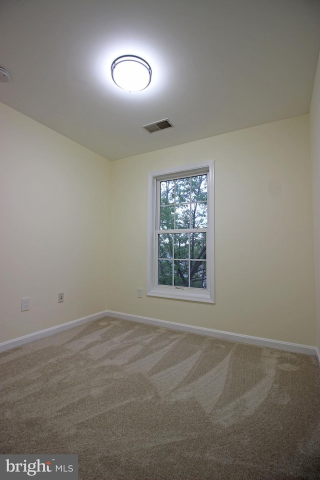 3655 Islington St, Frederick, MD 21704 - unfurnished room with carpet and baseboards
