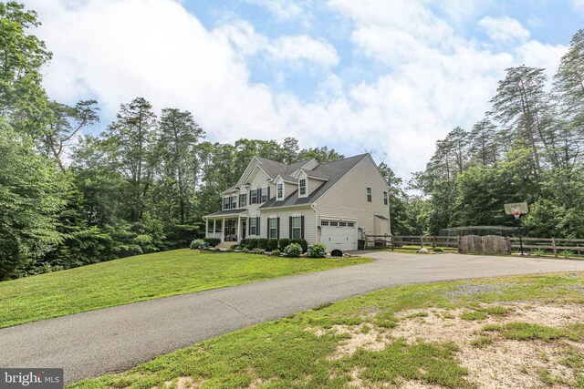 550 Long Meadow Dr, Fredericksburg, VA 22406 - view of front of house with an attached garage and asphalt driveway