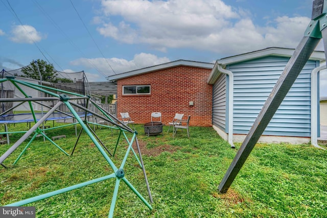 2409 Lightfoot Dr, Baltimore, MD 21209 - view of green lawn