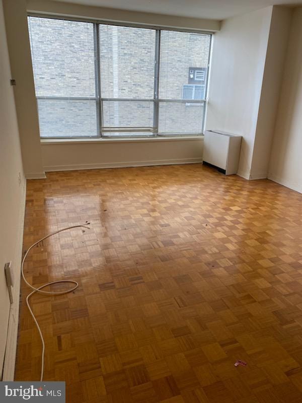 224 W Rittenhouse Sq Unit 2701, Philadelphia, PA 19103 - unfurnished room featuring baseboards