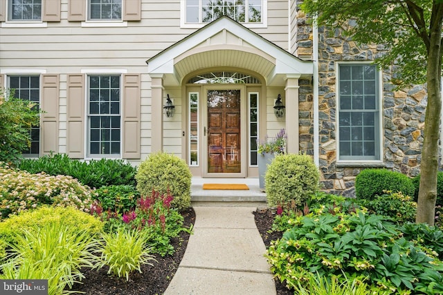 1 Derbyshire Way, Wilmington, DE 19807 - view of exterior entry featuring stone siding