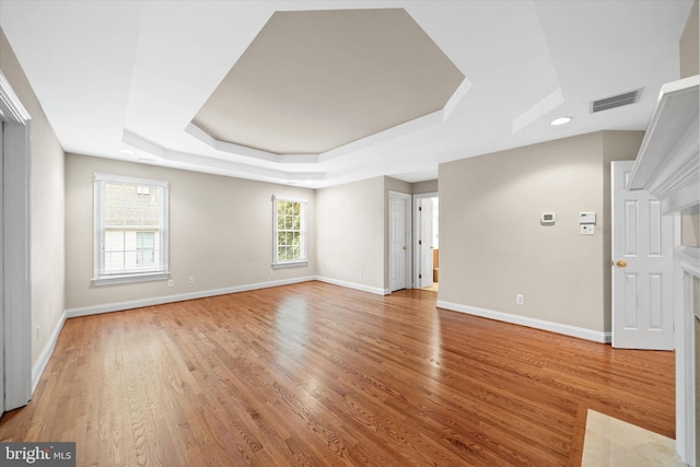 1 Derbyshire Way, Wilmington, DE 19807 - spare room featuring a raised ceiling, light wood-style floors, and recessed lighting