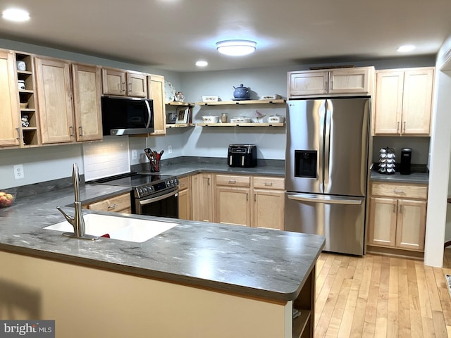 347 Lakewood Cir, Mineral, VA 23117 - kitchen featuring open shelves, stainless steel appliances, a peninsula, a sink, and light brown cabinetry