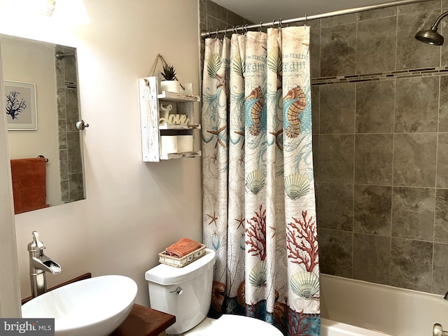 347 Lakewood Cir, Mineral, VA 23117 - bathroom featuring a sink, toilet, and shower / bath combo