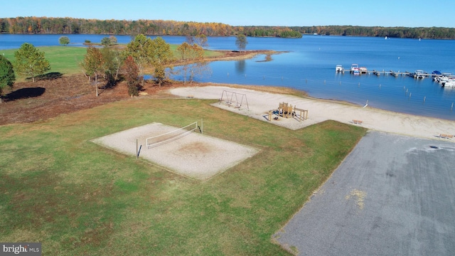 347 Lakewood Cir, Mineral, VA 23117 - aerial view of a large body of water