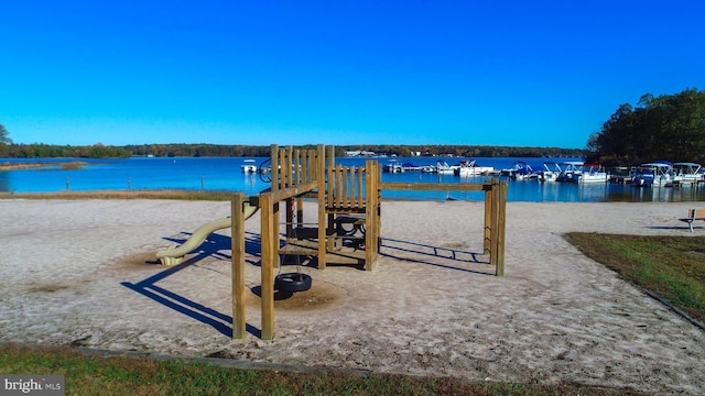 347 Lakewood Cir, Mineral, VA 23117 - water view