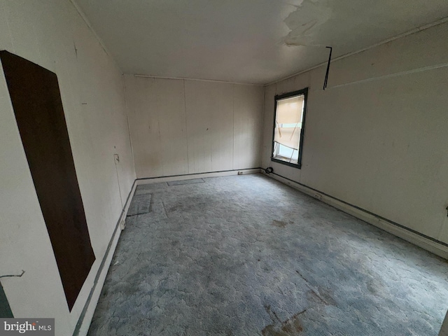 1515 N Franklin St, Wilmington, DE 19806 - view of carpeted spare room