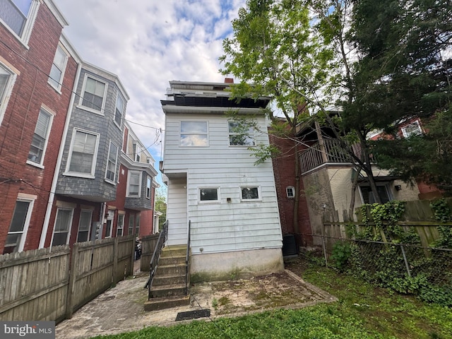 1515 N Franklin St, Wilmington, DE 19806 - view of rear view of house