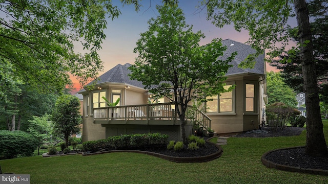 8109 Crooked Oaks Ct, Gainesville, VA 20155 - back of house with a lawn, a wooden deck, and roof with shingles