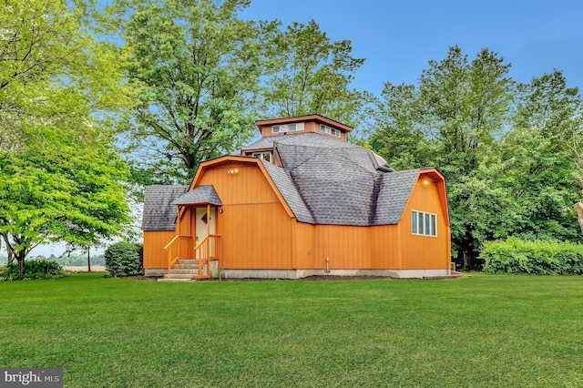 865 Windsor Perrineville Rd, East Windsor, NJ 08520 - view of barn featuring a yard