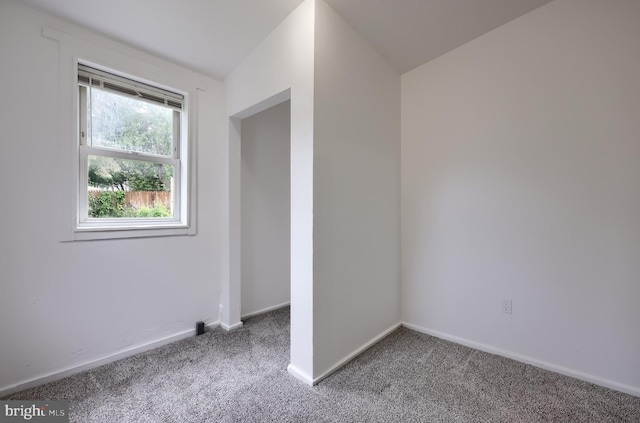 547 W Vine St, Lancaster, PA 17603 - unfurnished bedroom featuring carpet floors and baseboards
