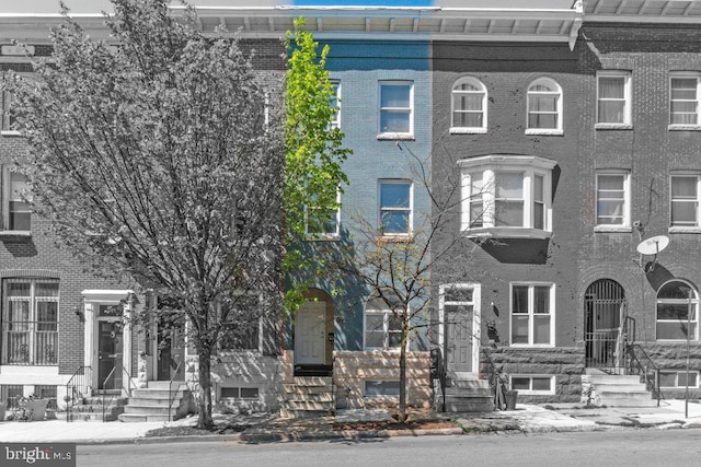 210 E Lafayette Ave, Baltimore, MD 21202 - multi unit property with brick siding