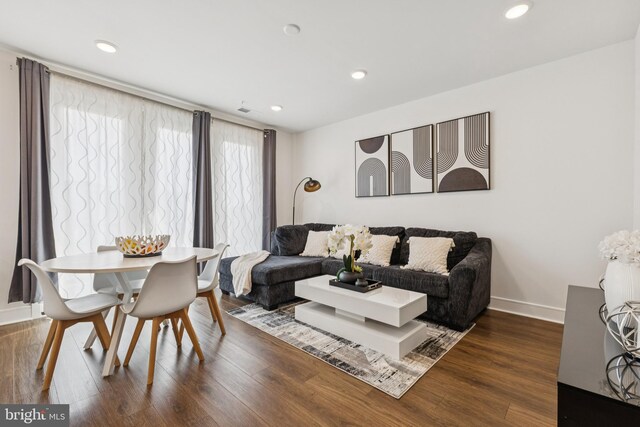42597 Nubbins Ter, Ashburn, VA 20147