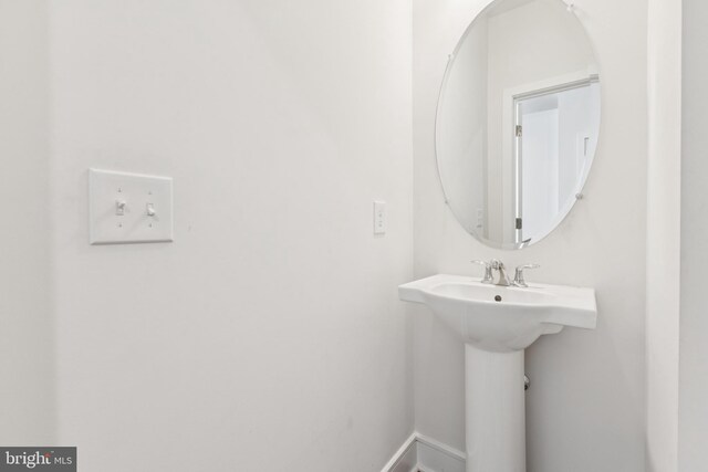 42597 Nubbins Ter, Ashburn, VA 20147