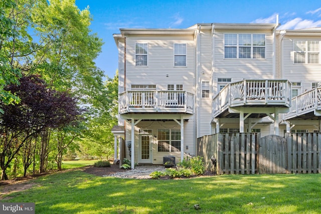43433 Blair Park Sq, Ashburn, VA 20147 - back of house with a wooden deck