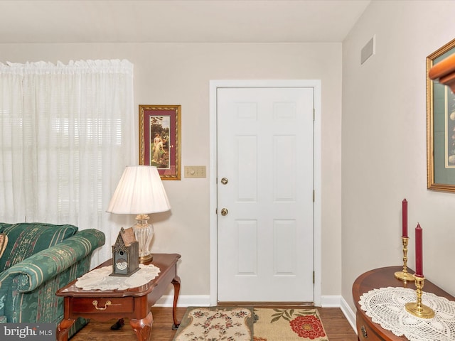 2807 Carlisle Dr Unit 29, New Windsor, MD 21776 - foyer entrance featuring wood finished floors and baseboards