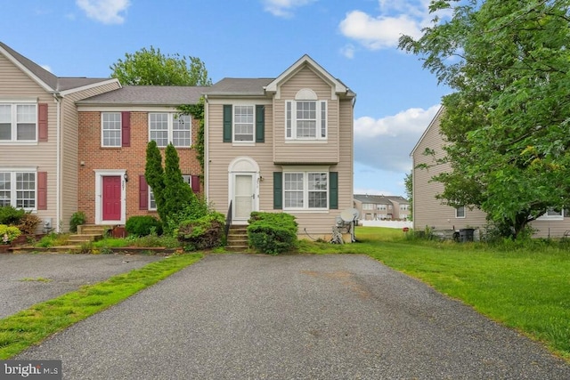 273 Thomas Harmon Dr, Camden Wyoming, DE 19934 - townhome / multi-family property with a front yard