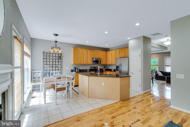 9 Cherry Ct, Lafayette Hill, PA 19444 - kitchen featuring appliances with stainless steel finishes, light wood-style flooring, a kitchen island with sink, pendant lighting, and recessed lighting