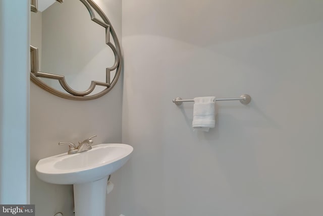 9 Cherry Ct, Lafayette Hill, PA 19444 - view of bathroom